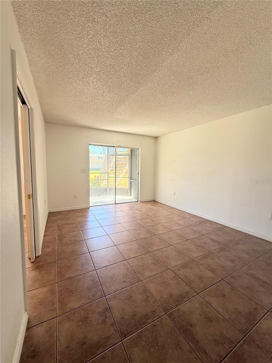 ASHWOOD CONDO - Residential