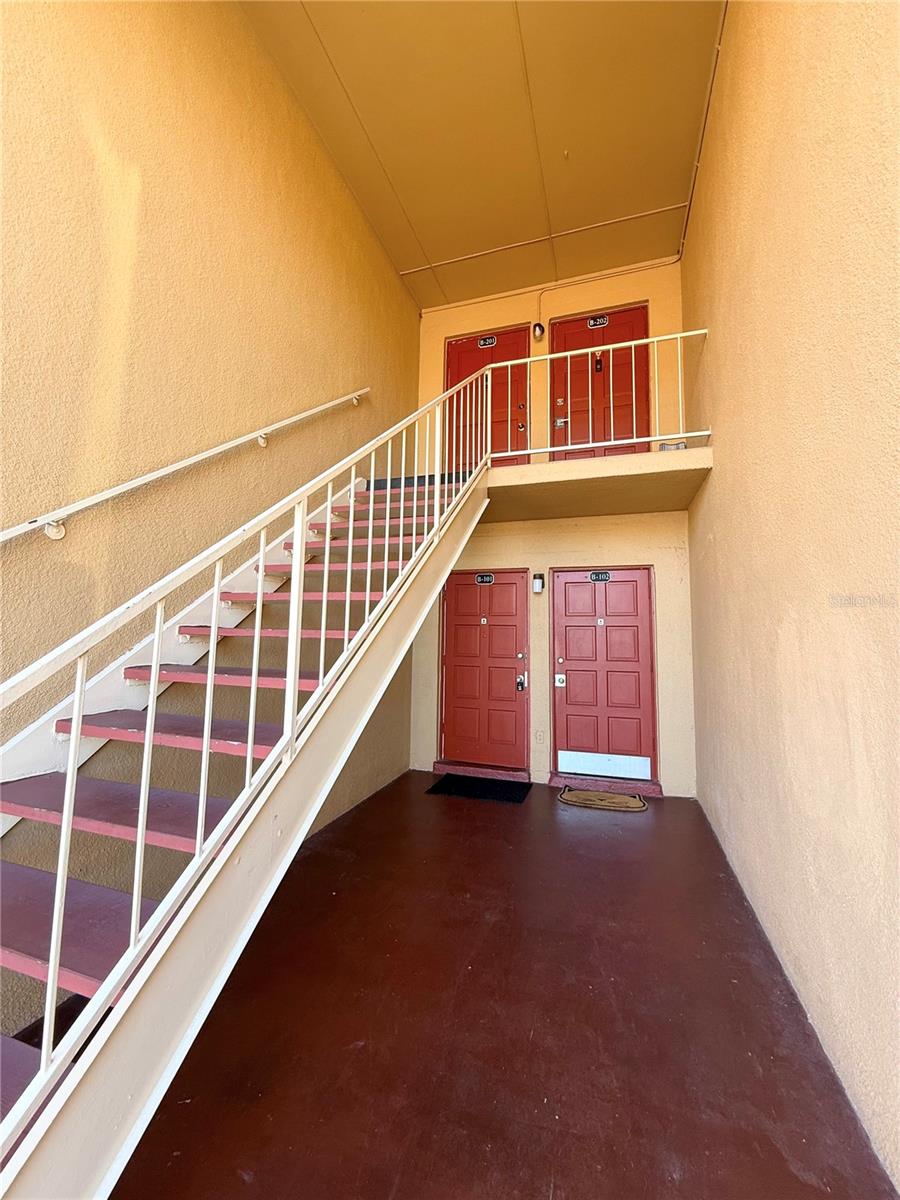 ASHWOOD CONDO - Residential