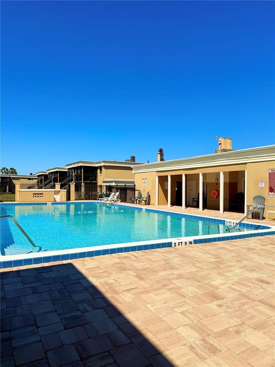 ASHWOOD CONDO - Residential