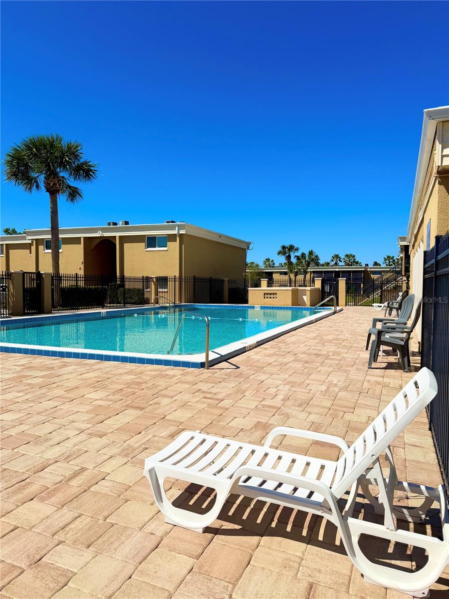 ASHWOOD CONDO - Residential