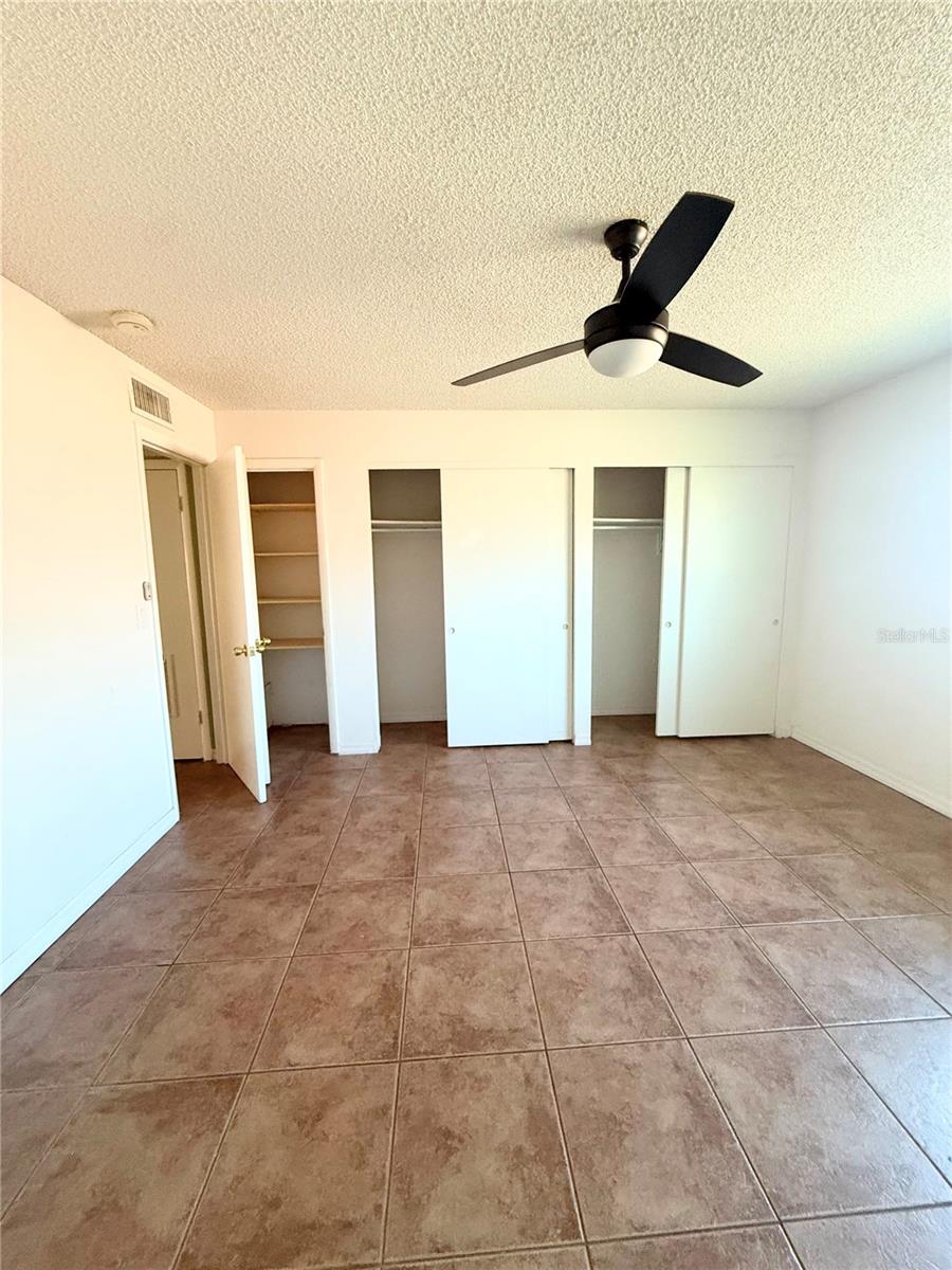 ASHWOOD CONDO - Residential