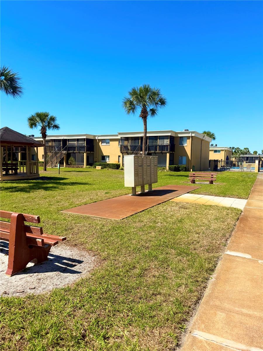 ASHWOOD CONDO - Residential