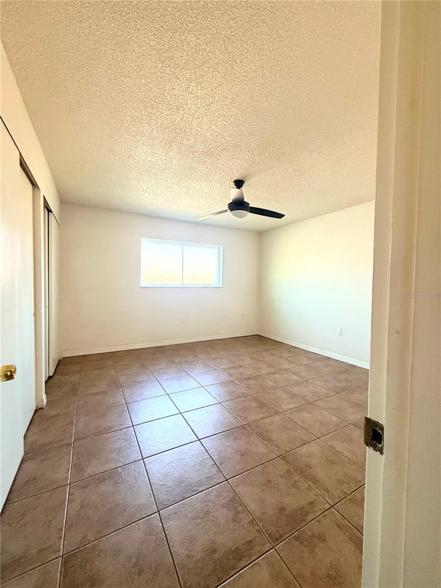 ASHWOOD CONDO - Residential