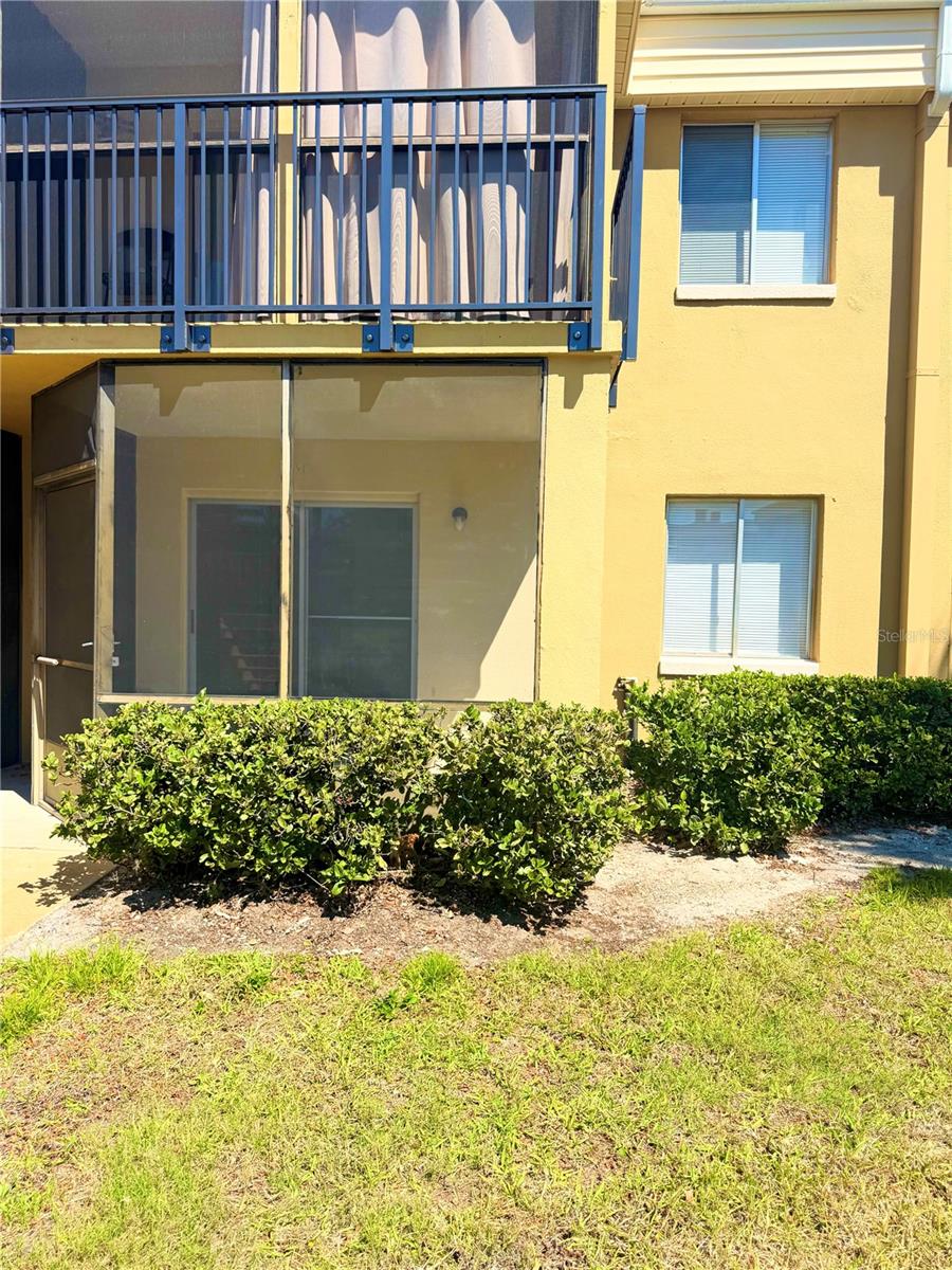 ASHWOOD CONDO - Residential