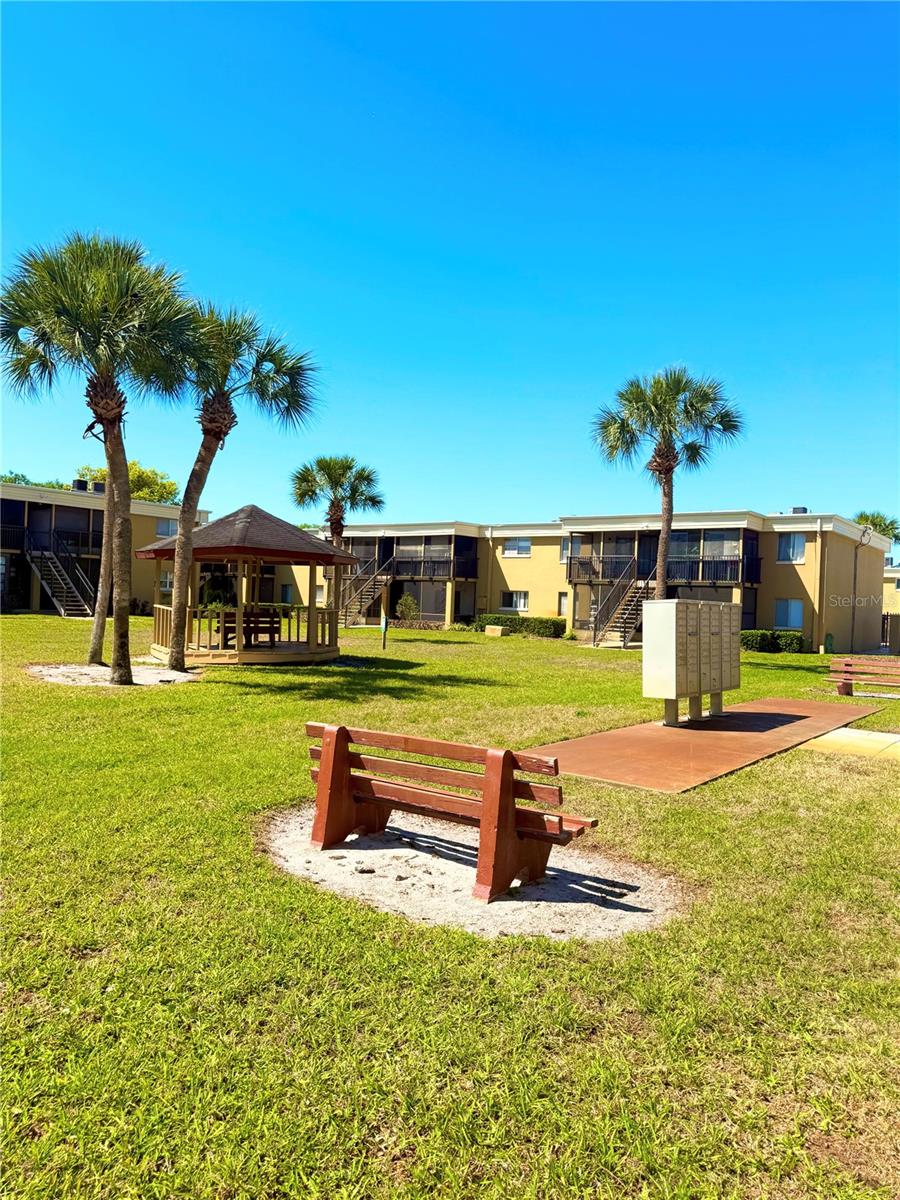 ASHWOOD CONDO - Residential