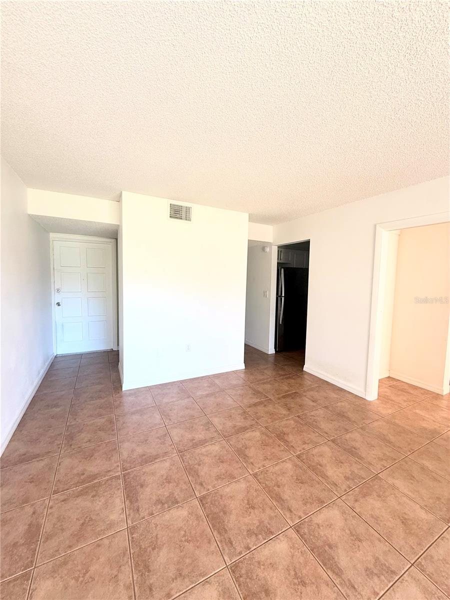 ASHWOOD CONDO - Residential