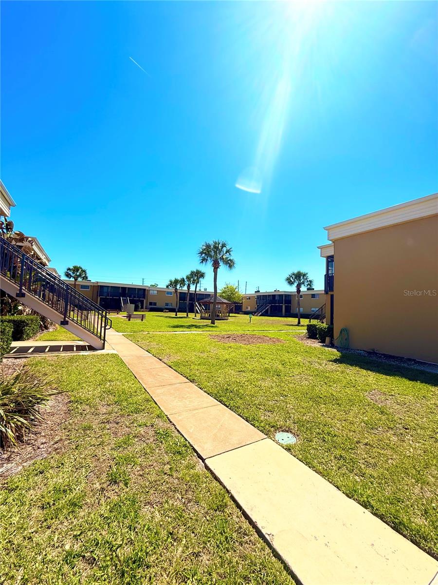 ASHWOOD CONDO - Residential