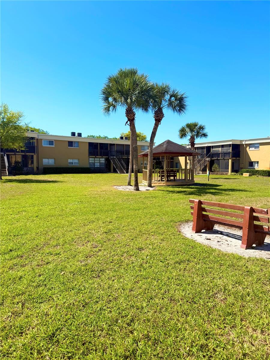 ASHWOOD CONDO - Residential