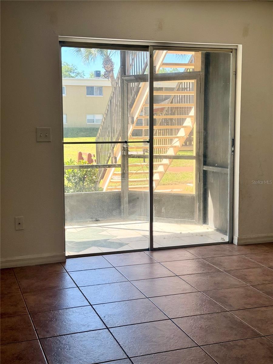 ASHWOOD CONDO - Residential