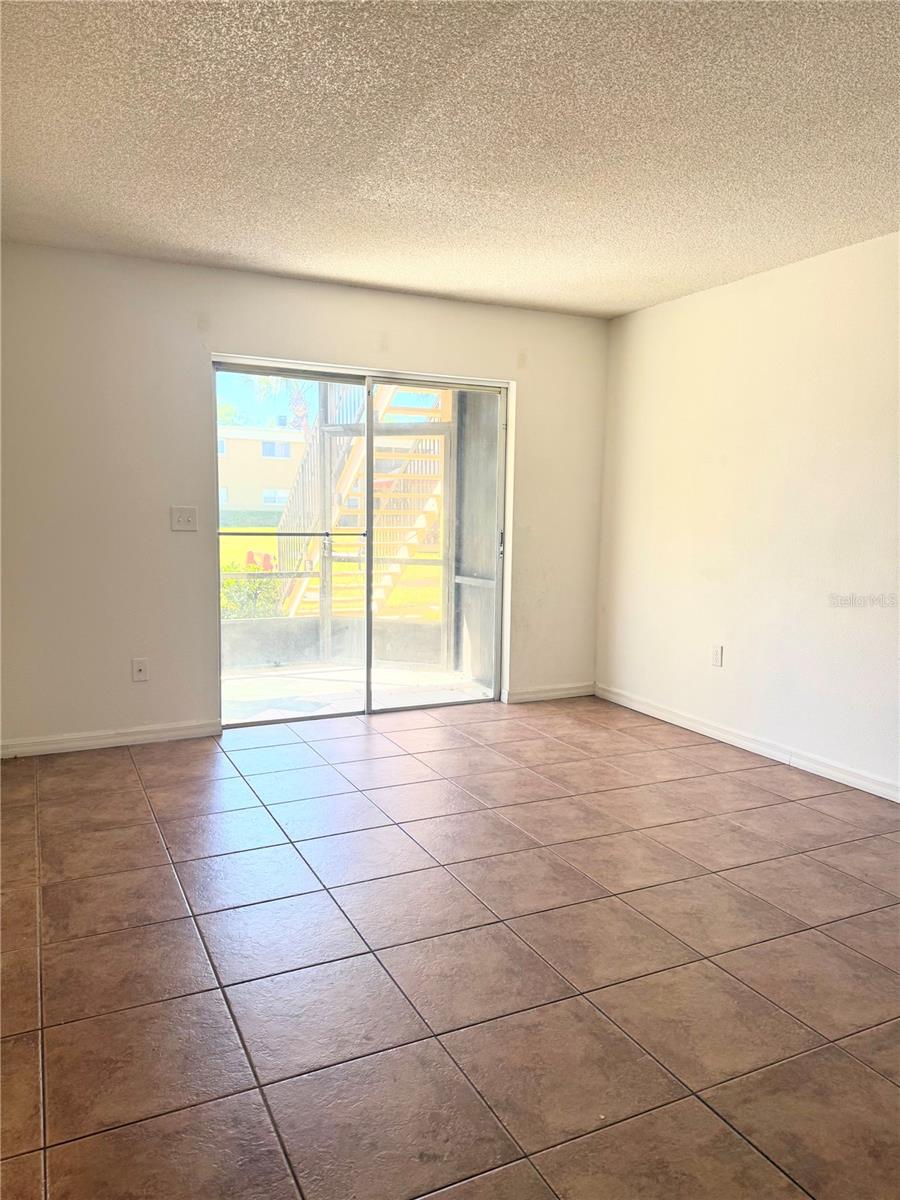 ASHWOOD CONDO - Residential