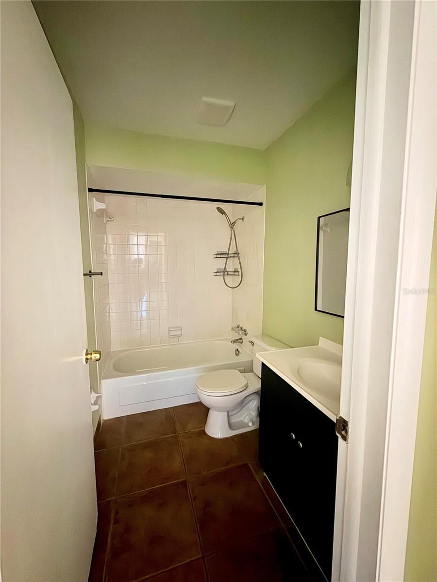 ASHWOOD CONDO - Residential