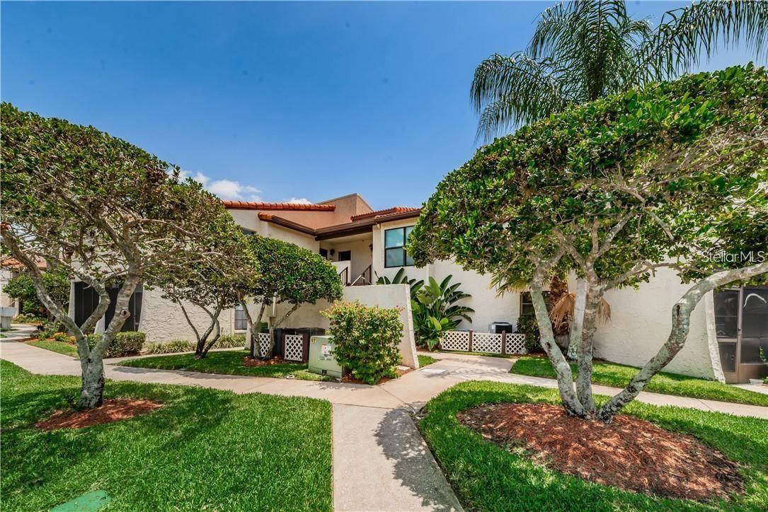 LAKE TARPON VILLAS CONDO - Residential