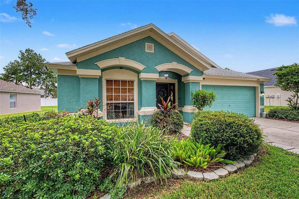 Photo of 2022 Samantha Lane, Valrico, FL 33594 (MLS # TB8540576)