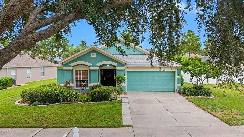 Photo of 2022 Samantha Lane, Valrico, FL 33594 (MLS # TB8540576)