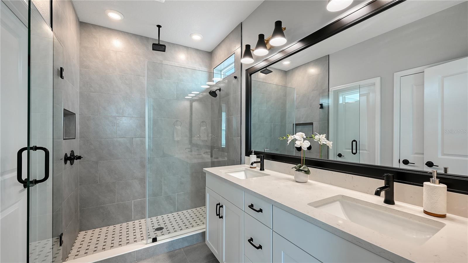 PAYNE PARK VILLAGE PH II - Residential