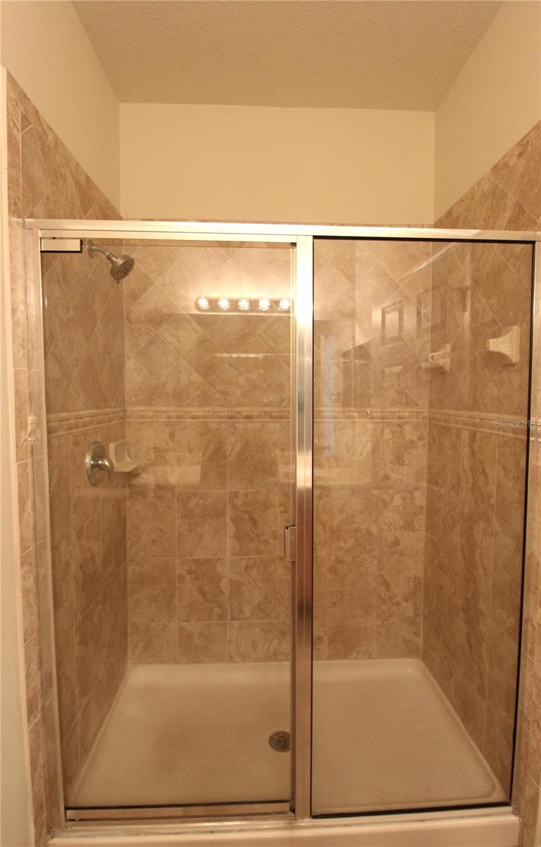 PARKRIDGE PH 33 & 19 - Residential Lease