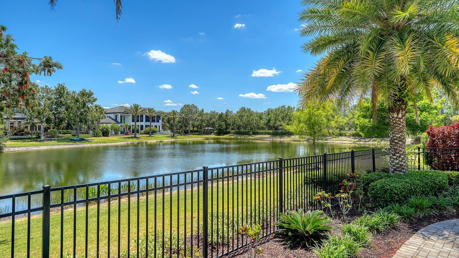 LAKE CLUB PH II - Residential