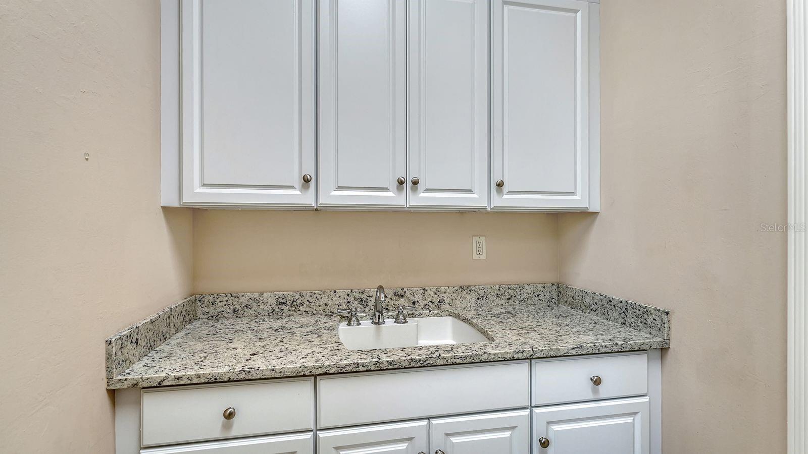 LAKE CLUB PH II - Residential