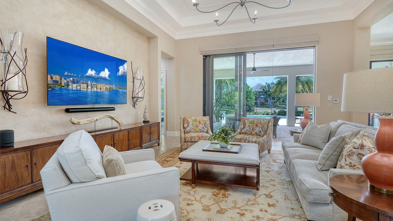 LAKE CLUB PH II - Residential