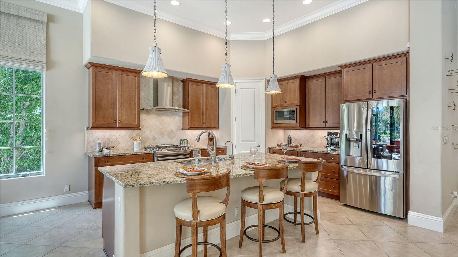 LAKE CLUB PH II - Residential