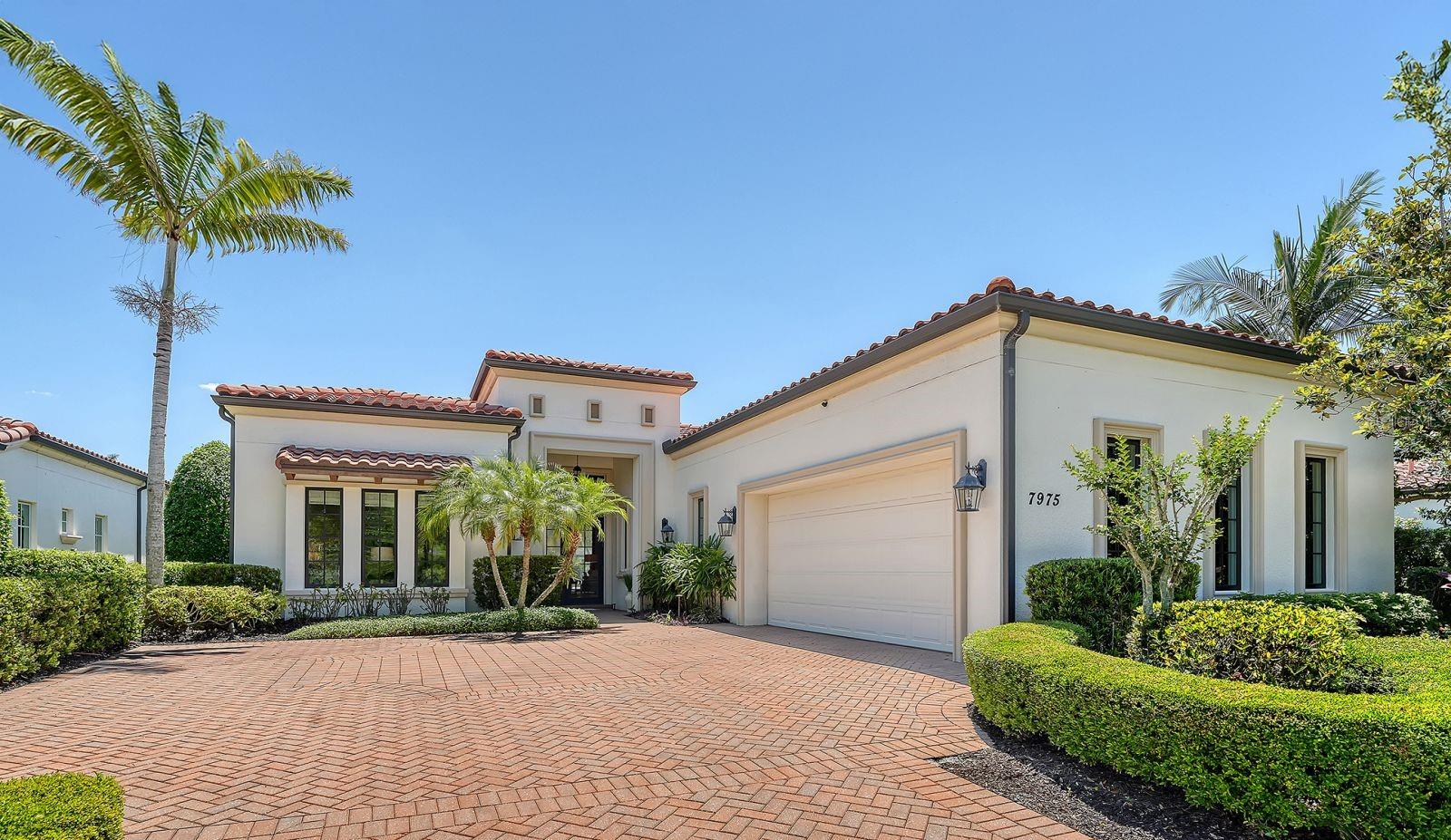 LAKE CLUB PH II - Residential