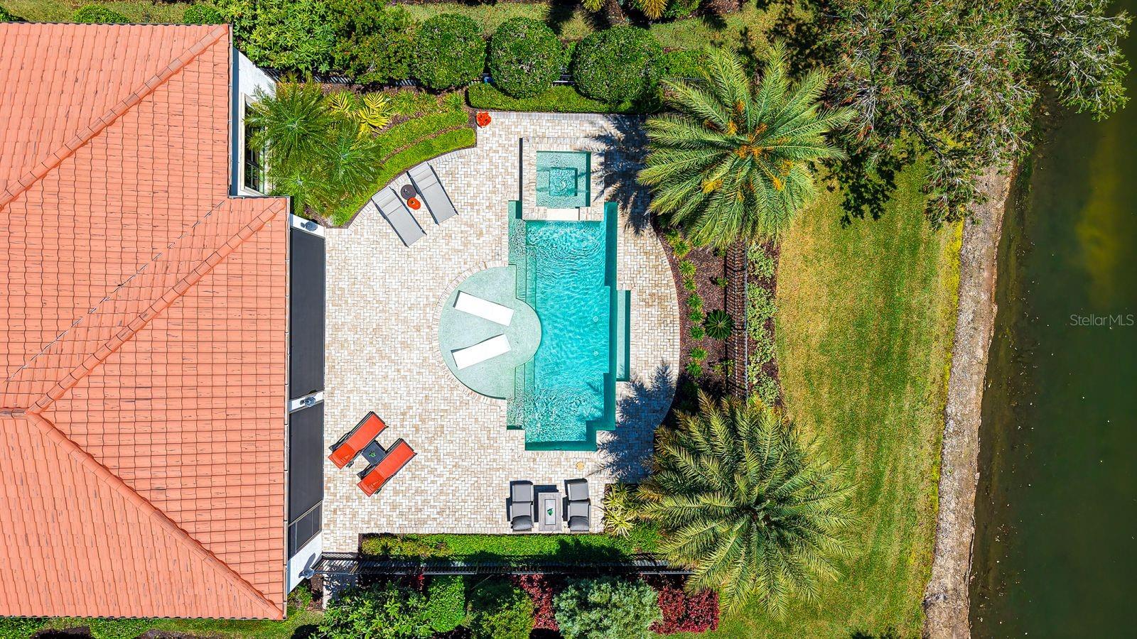 LAKE CLUB PH II - Residential