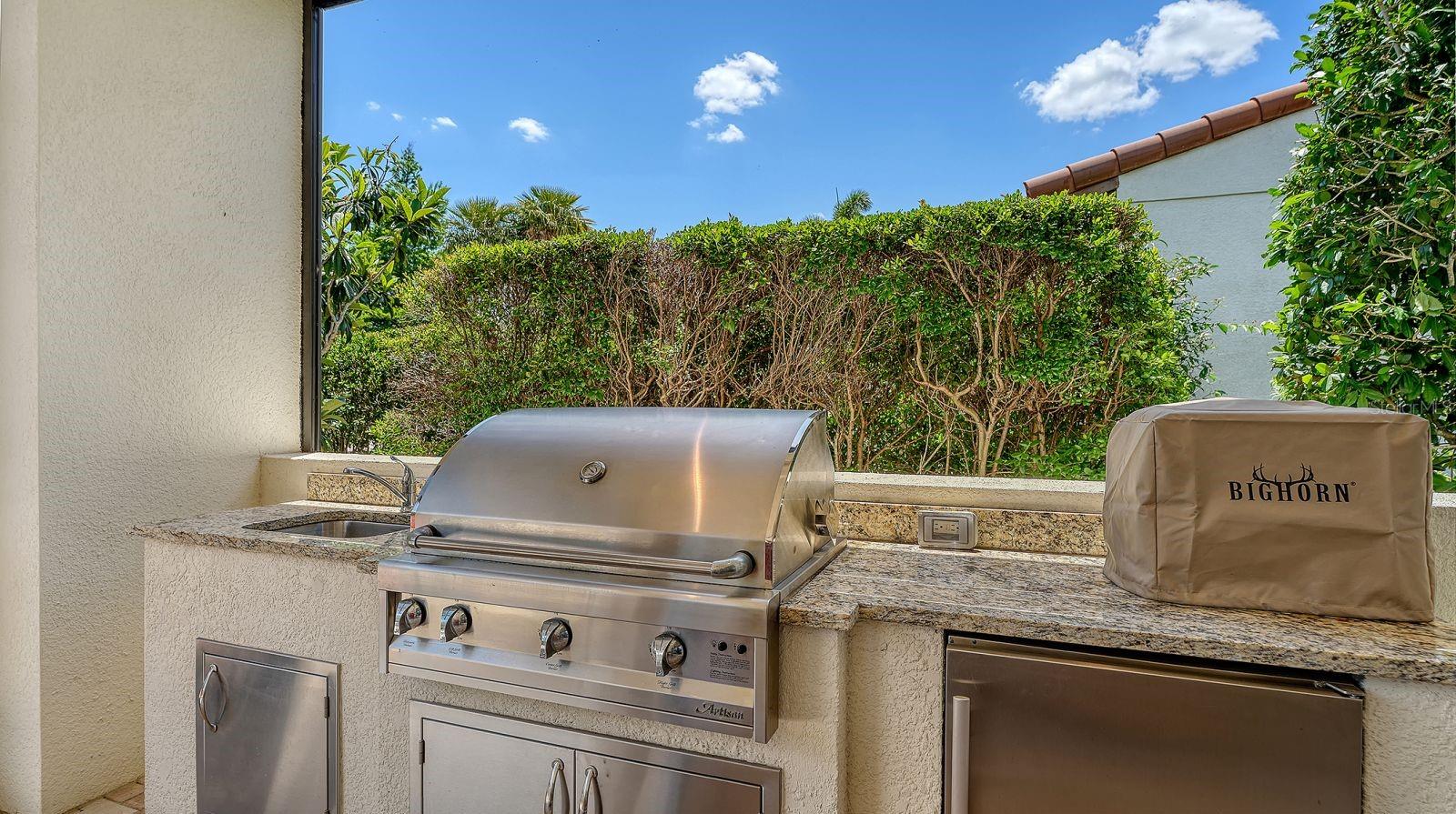 LAKE CLUB PH II - Residential