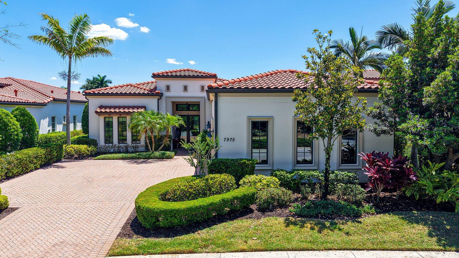 LAKE CLUB PH II - Residential