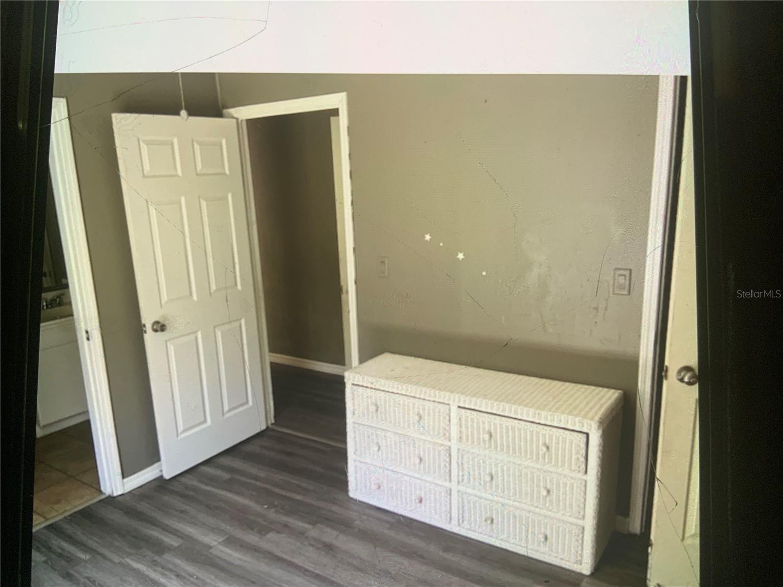 WOODLAND GLEN - Residential