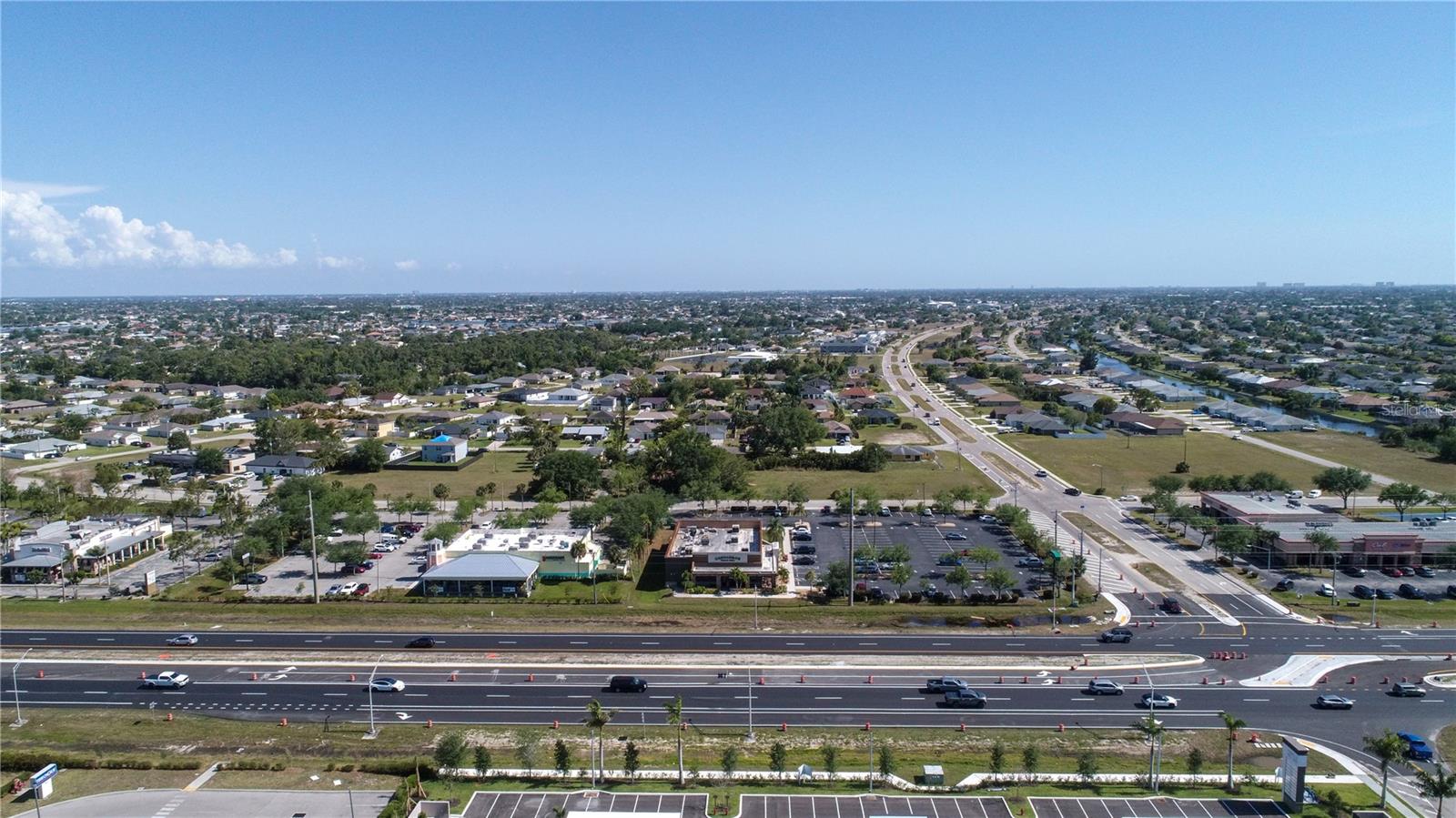 CAPE CORAL - Land