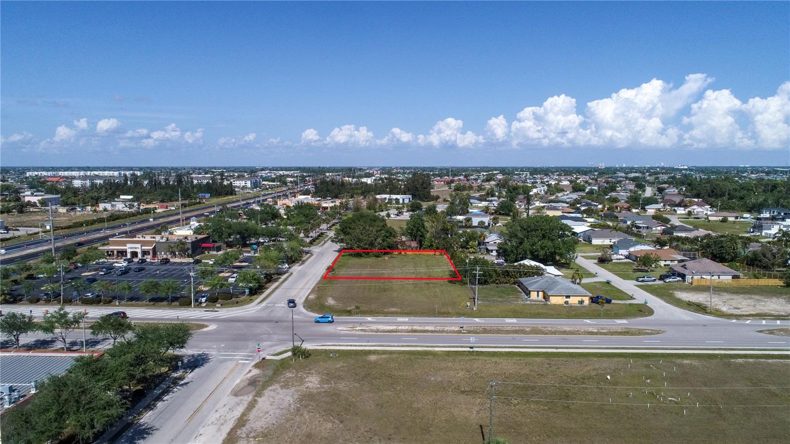 CAPE CORAL - Land