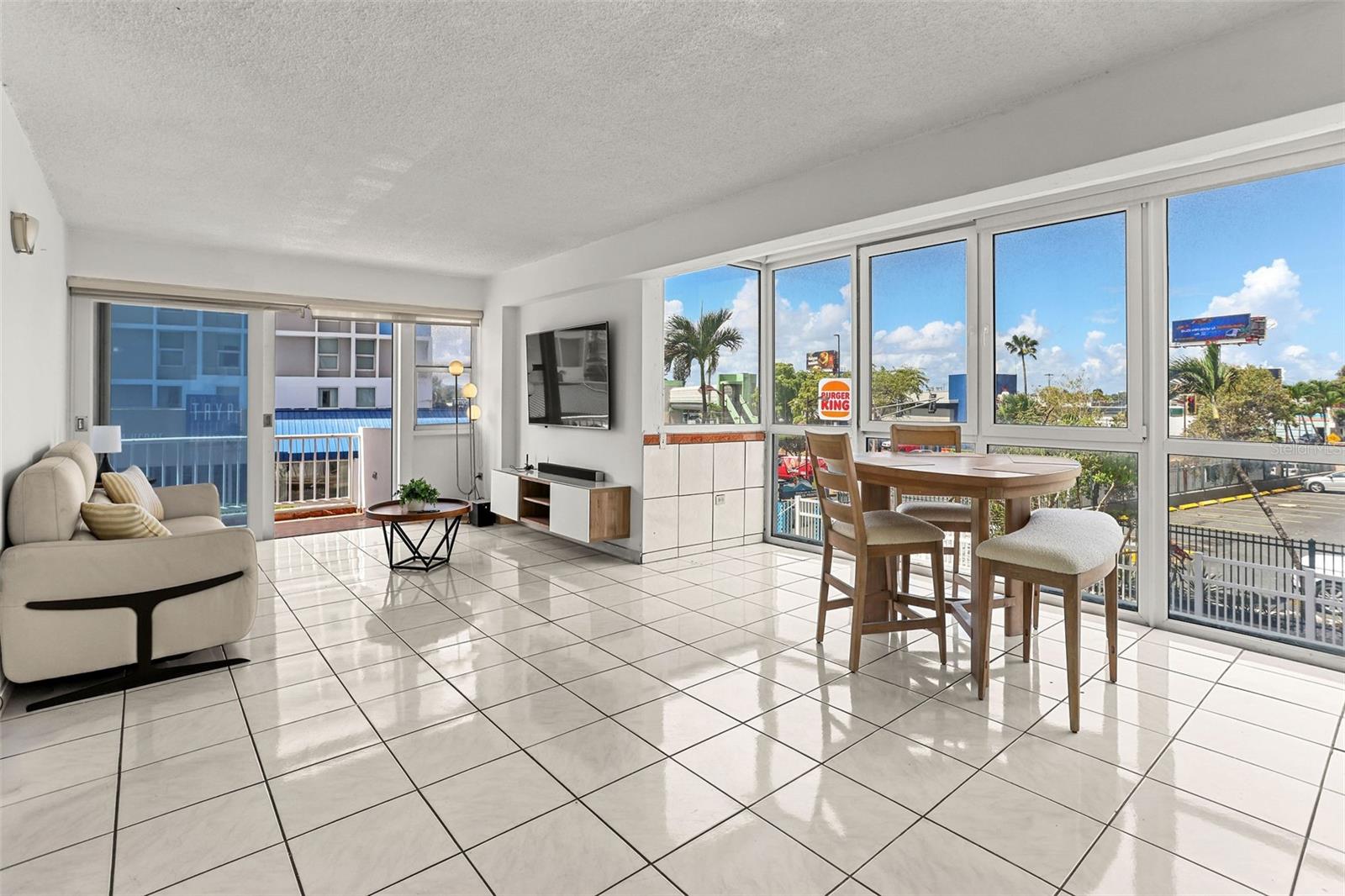 4837 ISLE VERDE 104