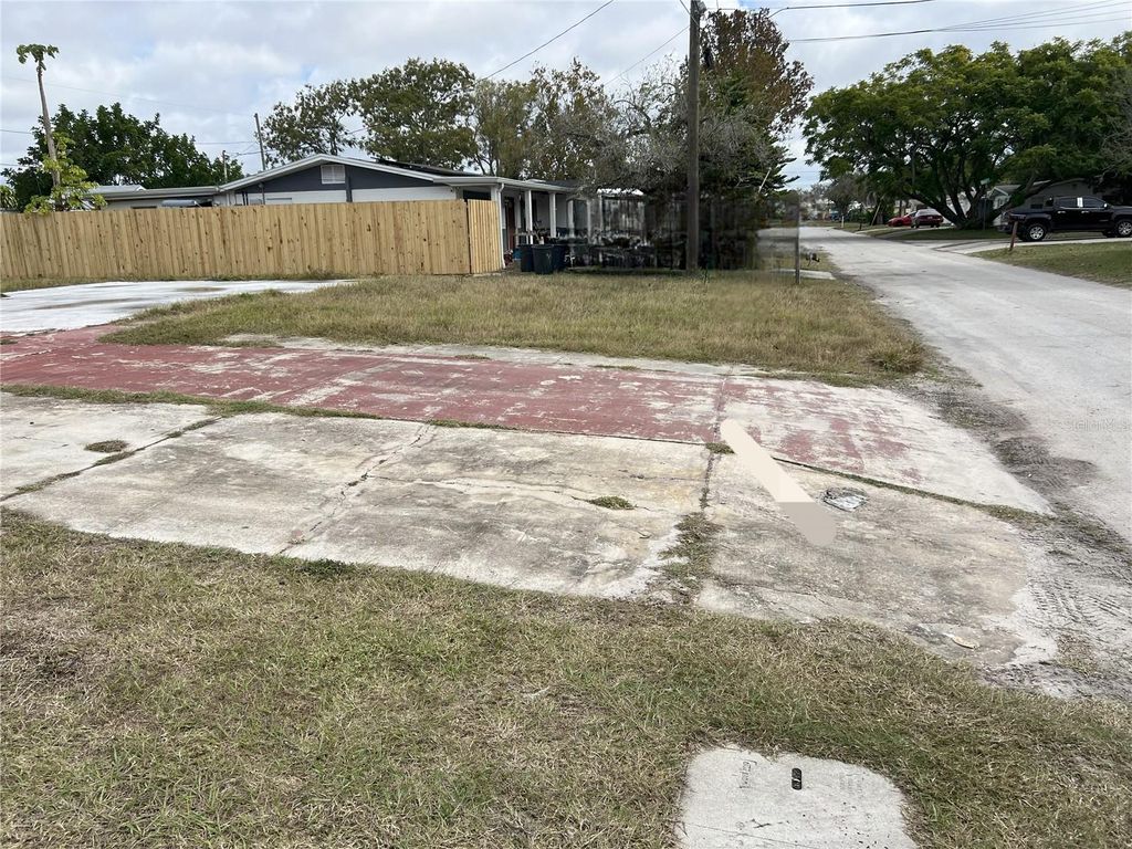 Photo of New Port Richey, FL 34652 (MLS # S5134053)