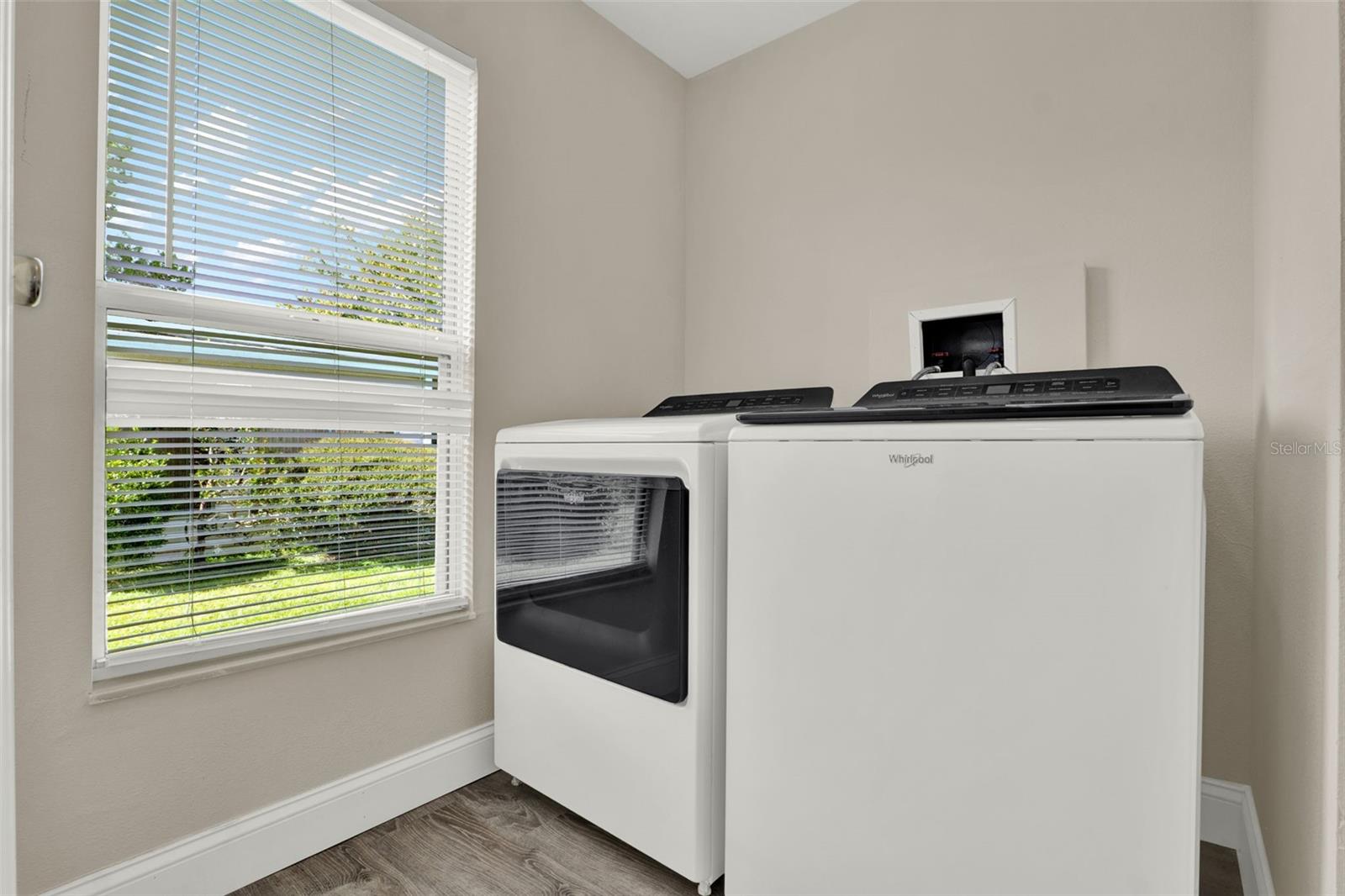 KOVE ESTATES COOP - Residential