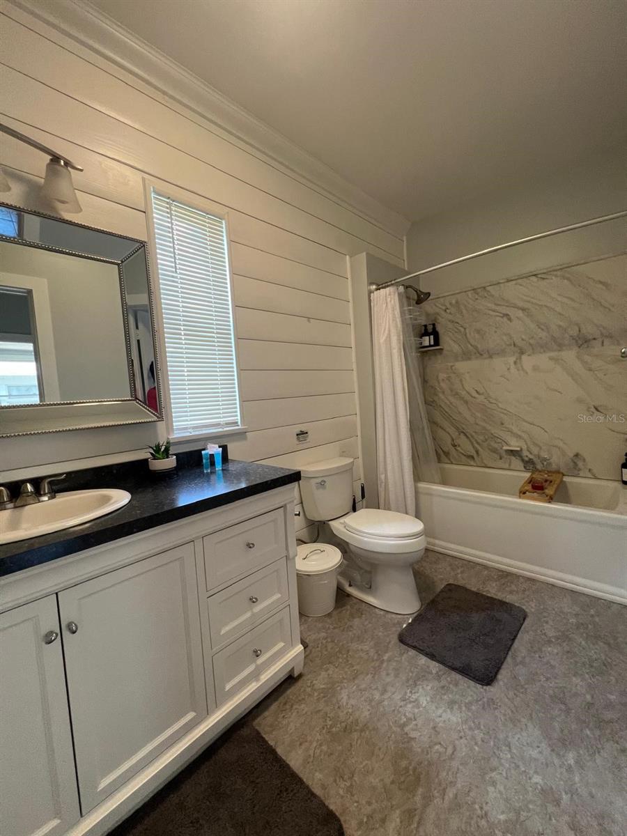 EUSTIS SALES ADD - Residential Lease