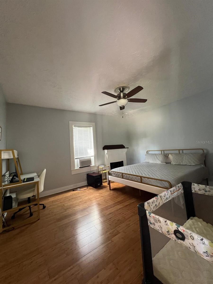 EUSTIS SALES ADD - Residential Lease