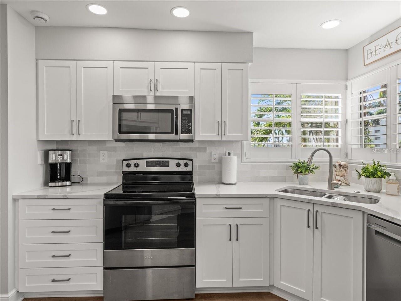 VISTA VERDE WEST - Residential Lease