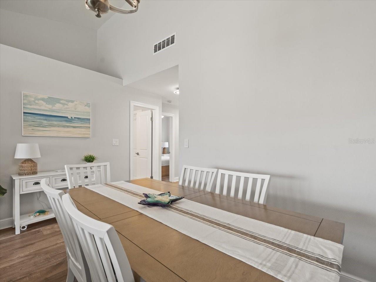 VISTA VERDE WEST - Residential Lease