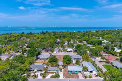 A home in SARASOTA