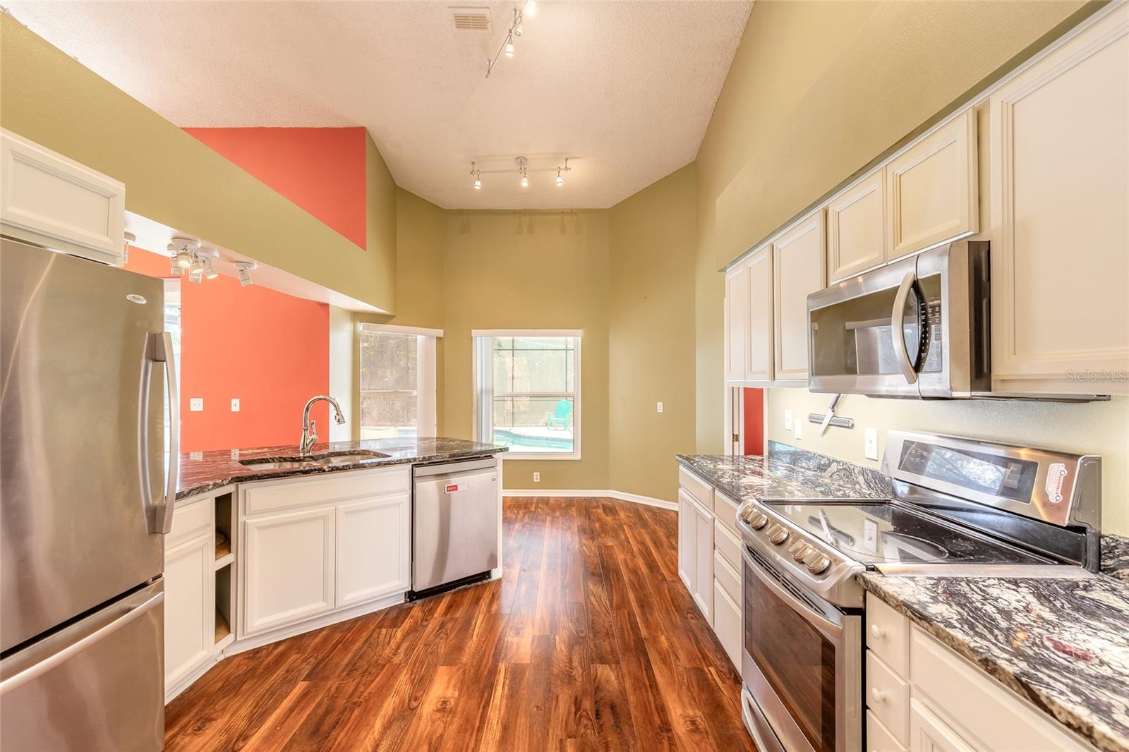 BRIARWOOD NORTH - Residential