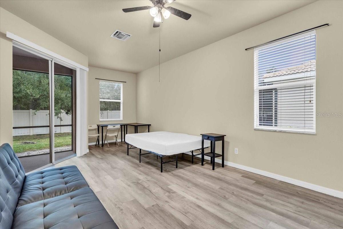 TALON BAY - Residential