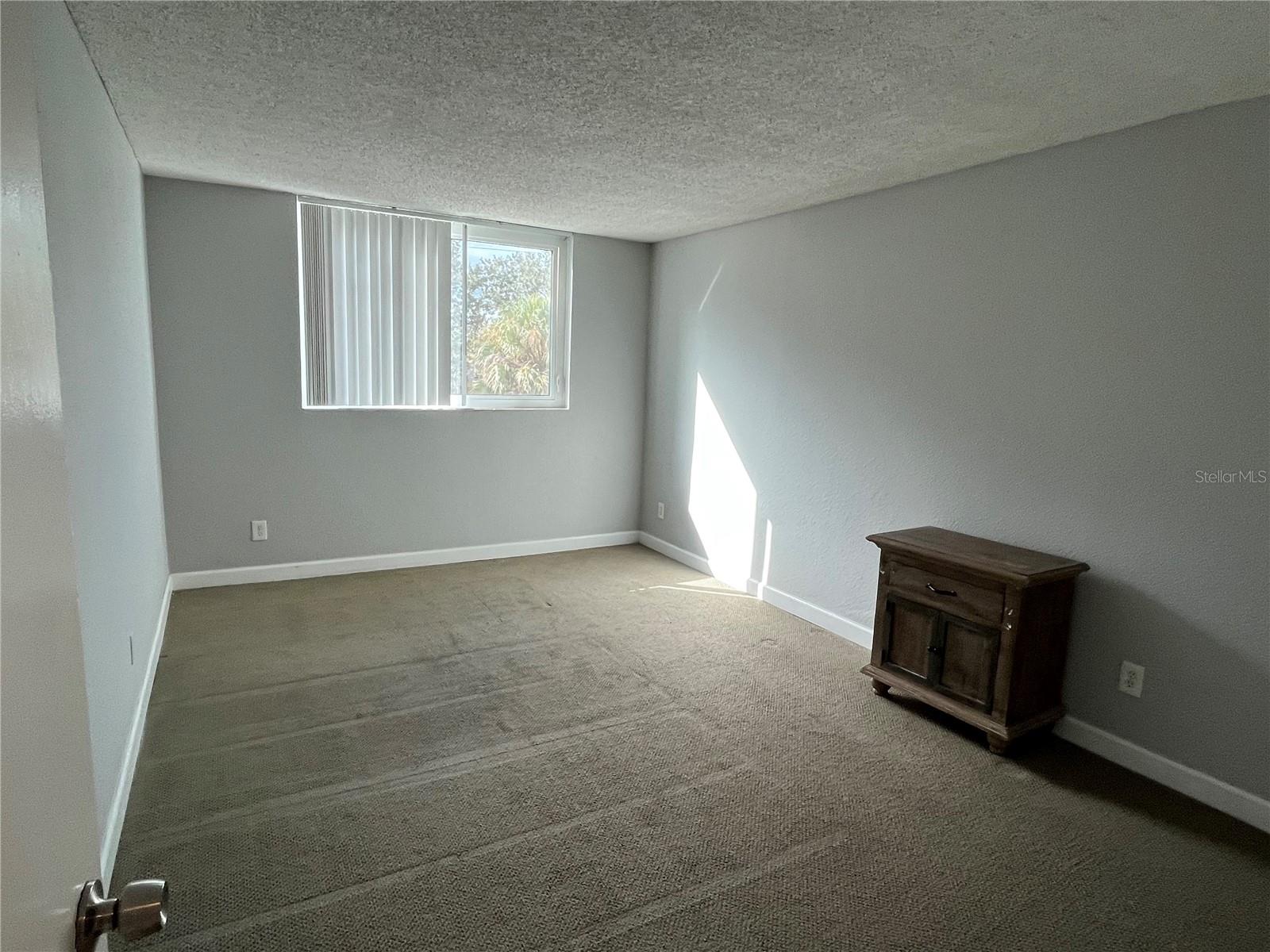 SARASOTA PALMS - Residential Lease