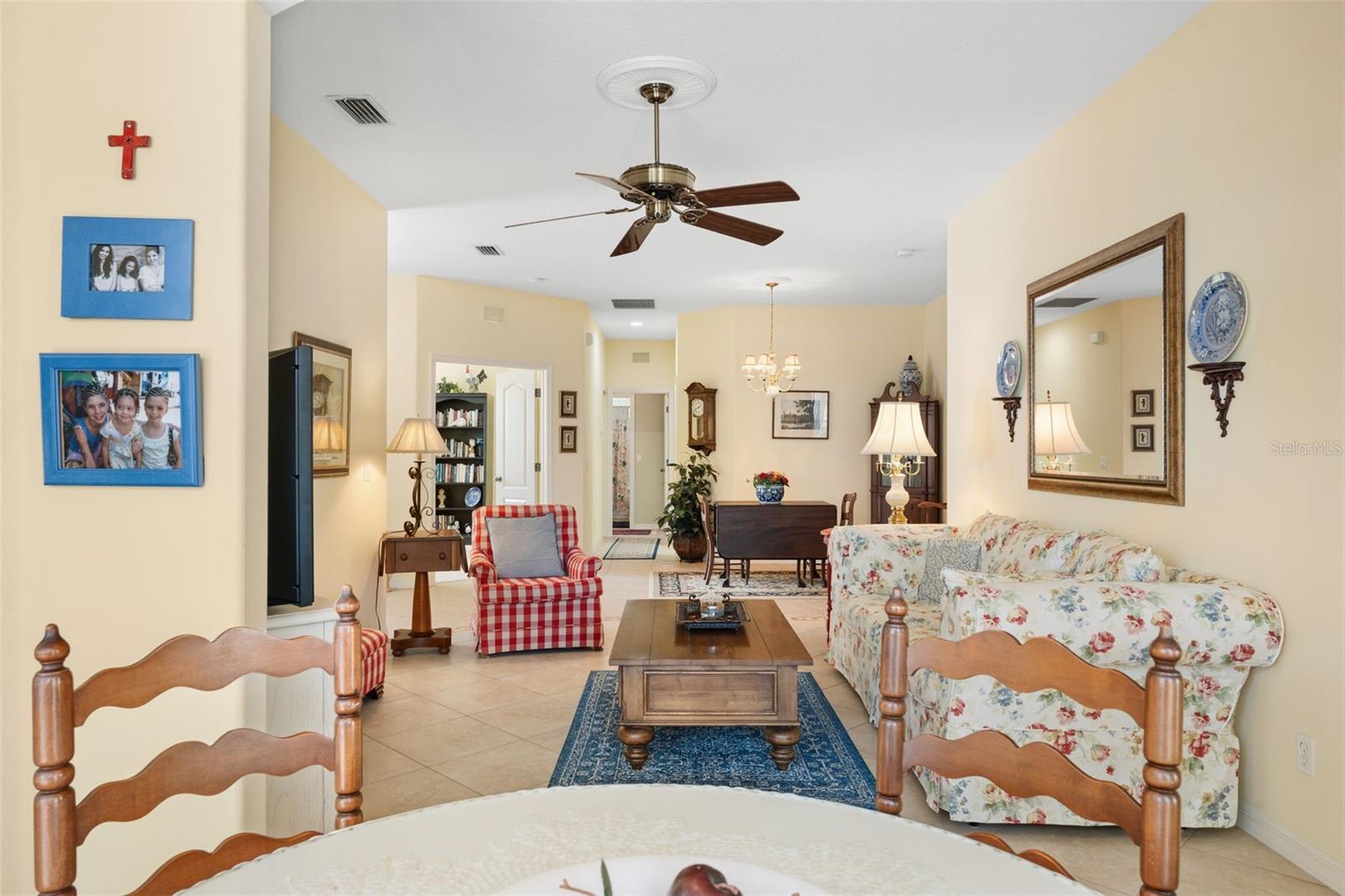 TERRACES VILLAS ST ANDREWS PARK - Residential