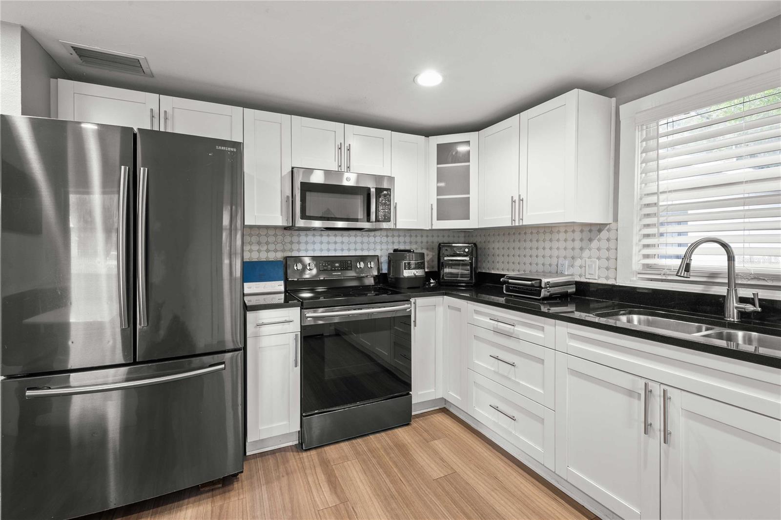 CITY ZEPHYRHILLS - Residential