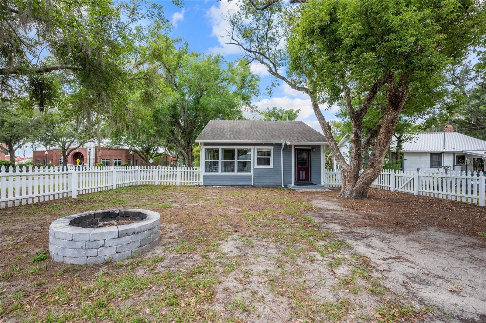 CITY ZEPHYRHILLS - Residential