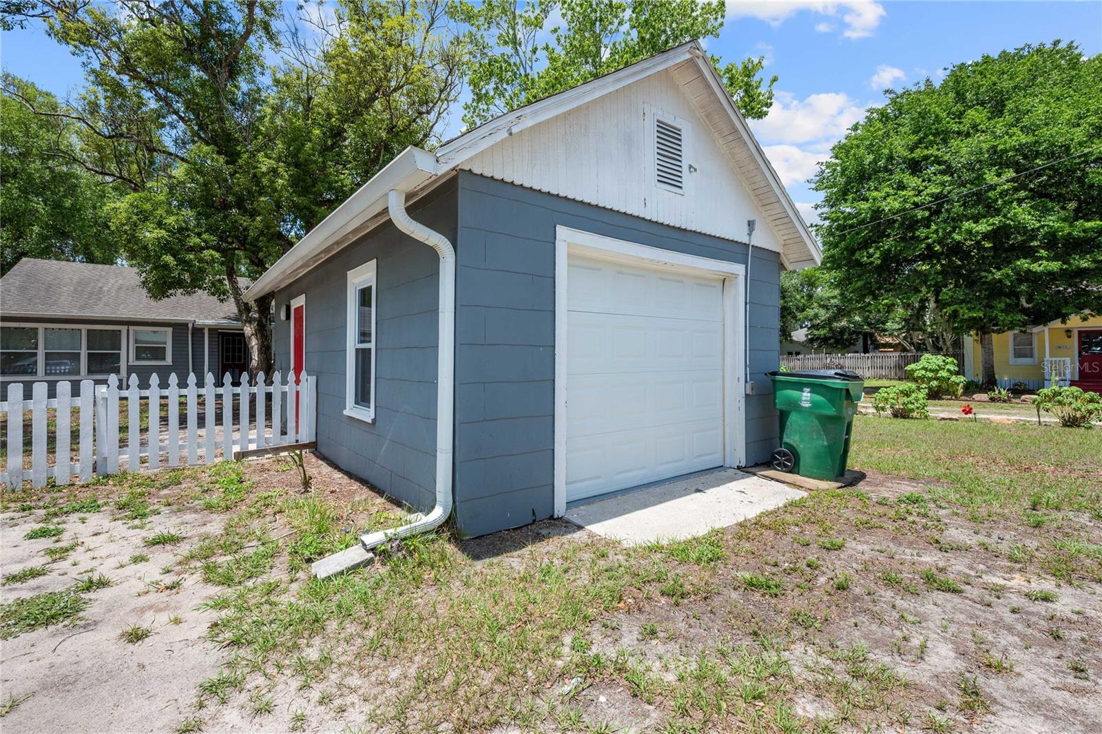 CITY ZEPHYRHILLS - Residential