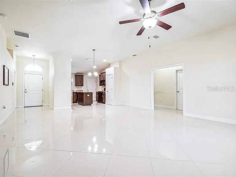 404 RIO GRANDE COURT