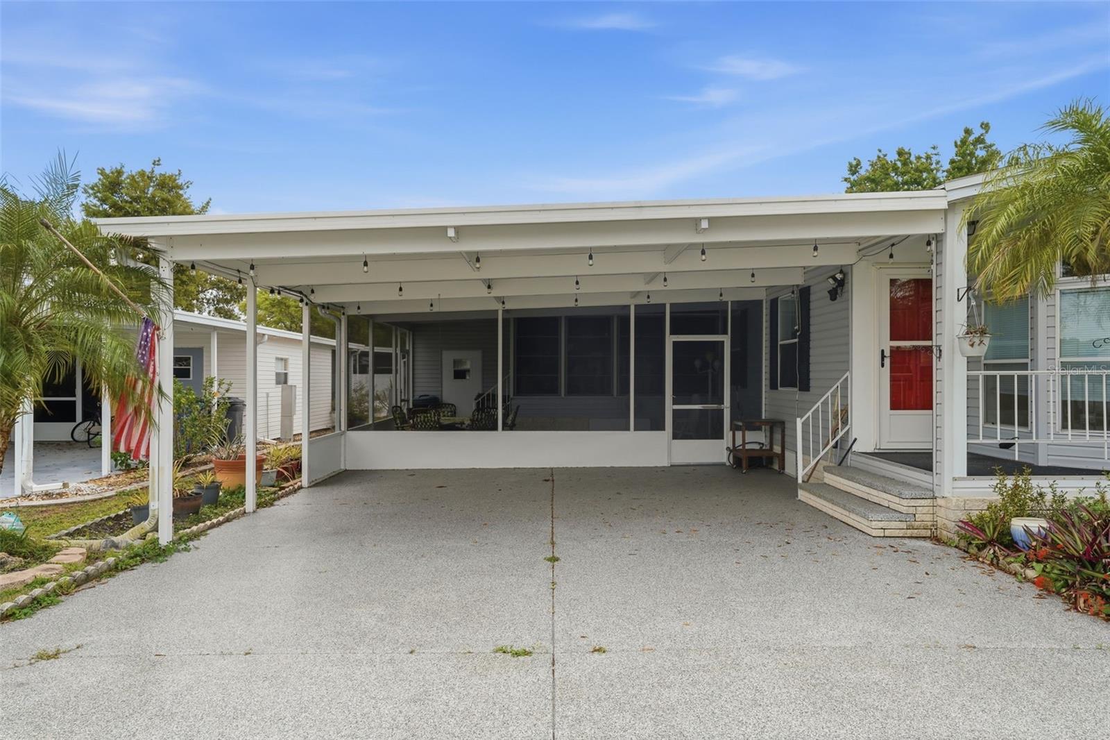 RIVERWALK MHP CO-OP - Residential