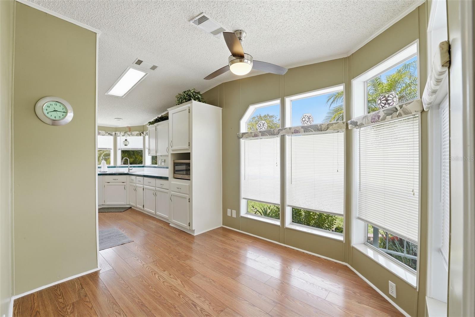 RIVERWALK MHP CO-OP - Residential