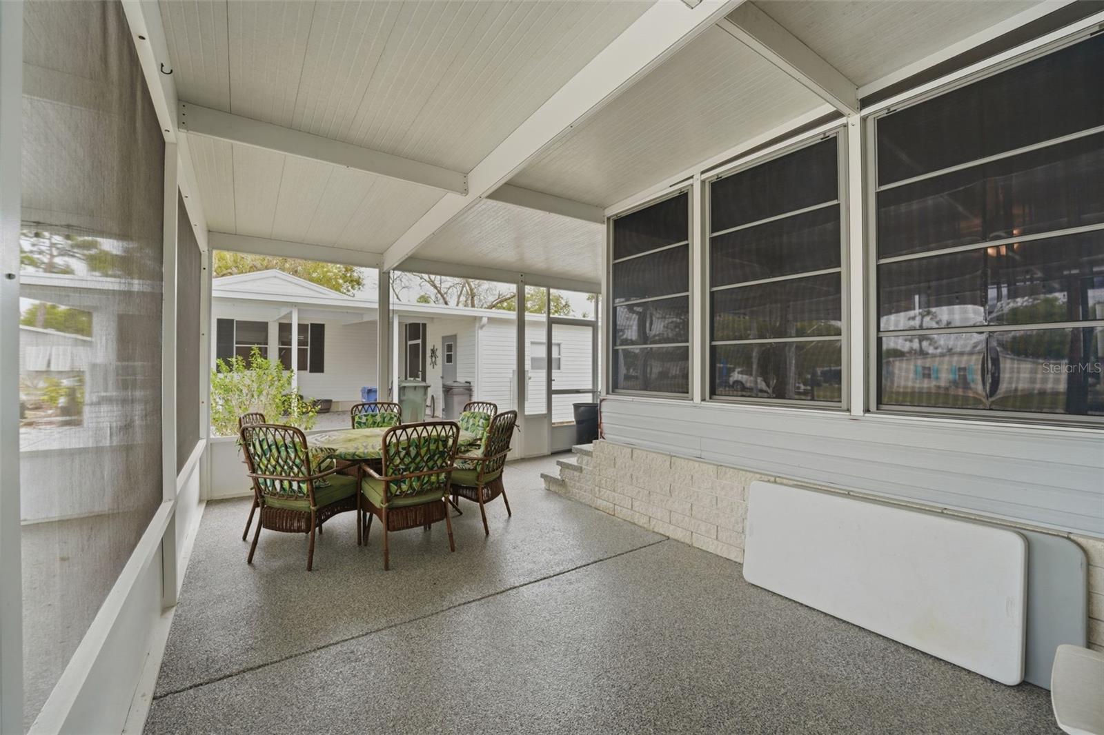 RIVERWALK MHP CO-OP - Residential